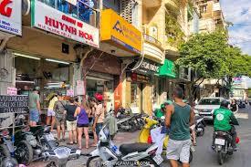 Hút khách quốc tế đến Việt Nam: ‘Phải suy nghĩ, các bạn có muốn khách Tây ba lô nữa không’